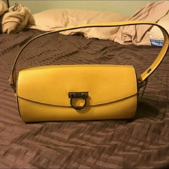 Salvatore ferragamo - Picture 1 of 8